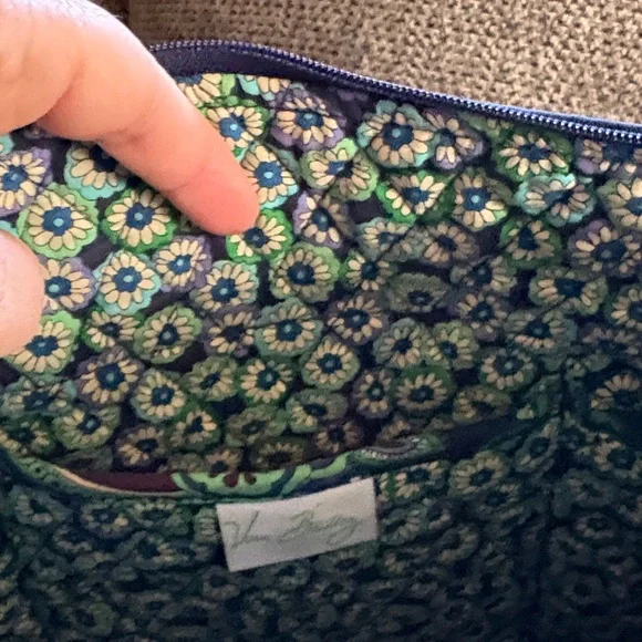 Vera Bradley Vibrant Green and Navy Patterned Tote - Picture 4 of 6